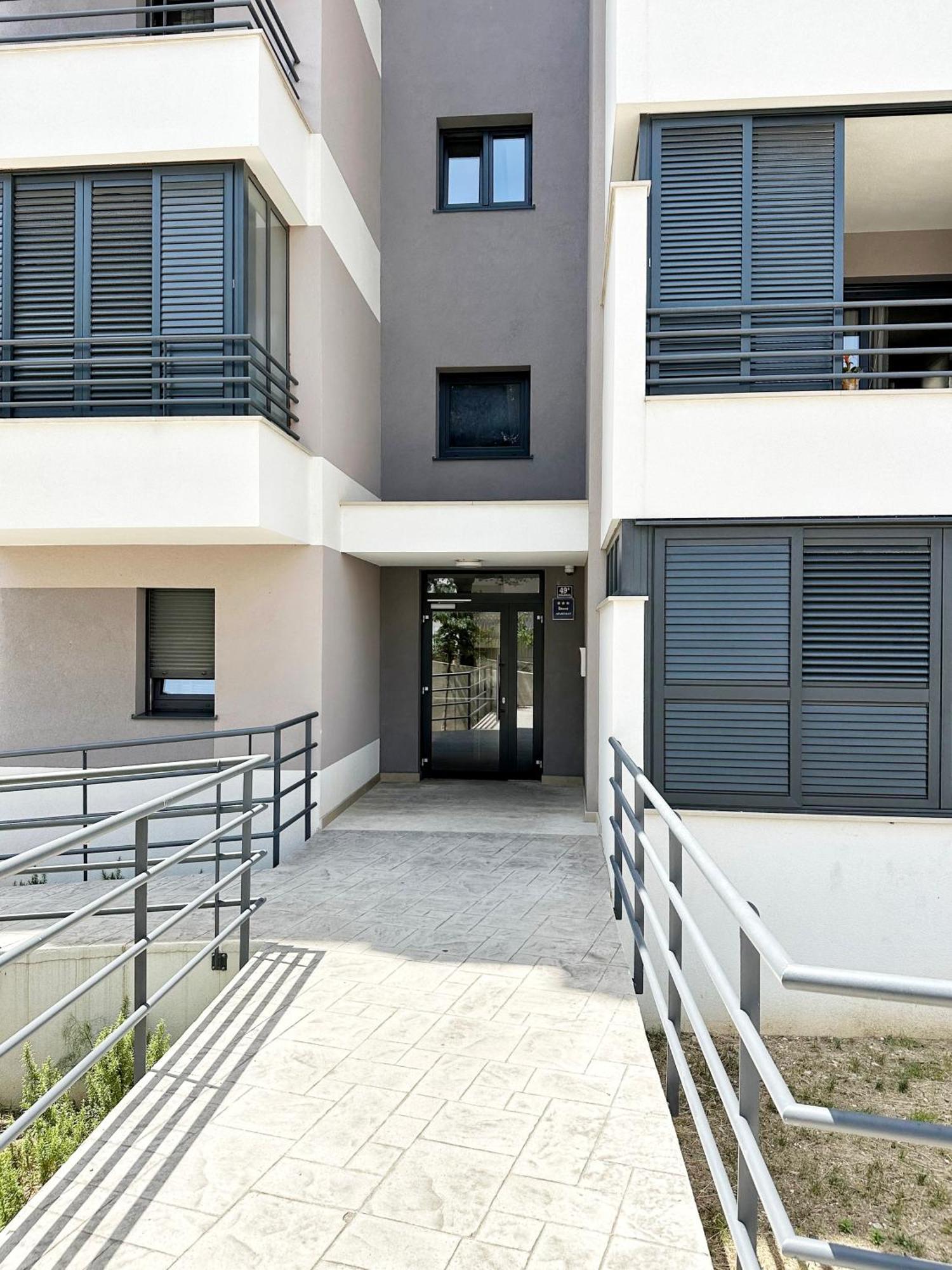 S'Akvarel 1 & 5 - Private Garage Appartement Split Buitenkant foto